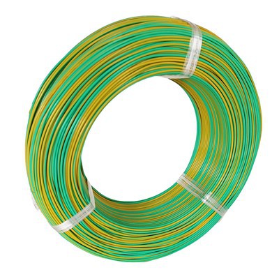 PTFE -strandet ledning